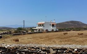 Rhykkes Farmhouse With View